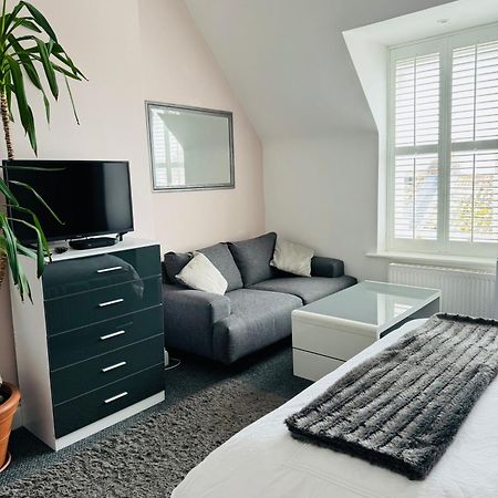 Penthouse Suite, Sea View, Close To Shops, Beach And Train St Leonards-on-Sea Екстер'єр фото